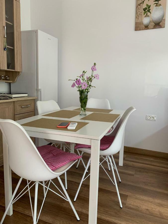 Zeino place Appartement Constanţa Buitenkant foto